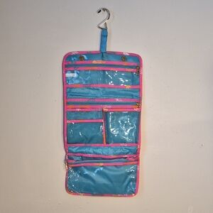 Pineapple Pattern Hanging Travel Organizer